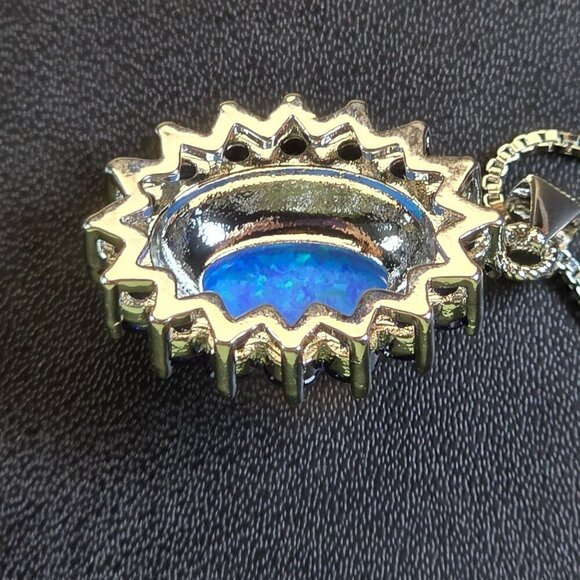 Synthetic Australian Opal & Blue Crystal Pendant Necklace (NWOT) - Picture 7 of 7